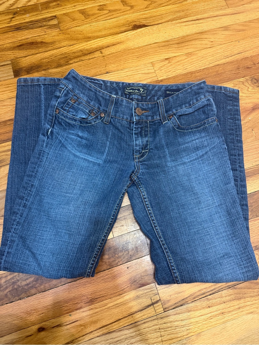 Seven7 Women's Medium Blue Skinny Jeans
